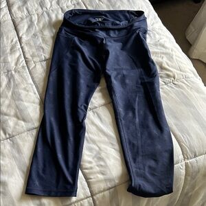 Old Navy active power soft navy Blue Athletic capri Leggings